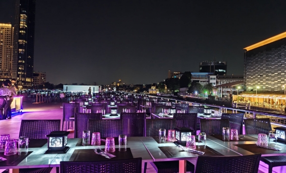 飲み放題付!!ラグジュアリー ホワイト ディナークルーズ